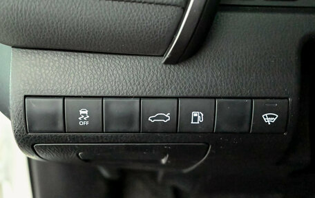 Toyota Camry, 2018 год, 2 860 000 рублей, 14 фотография