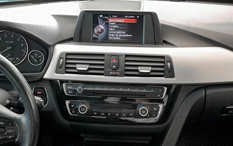 BMW 3 серия, 2015 год, 1 785 000 рублей, 18 фотография