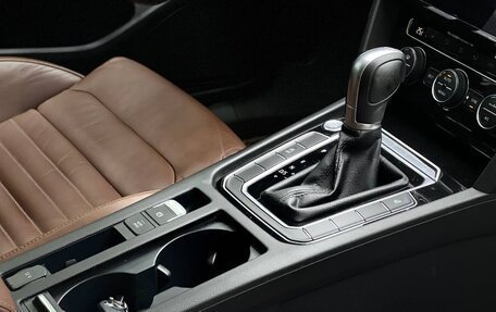 Volkswagen Passat B8 рестайлинг, 2019 год, 1 899 000 рублей, 14 фотография