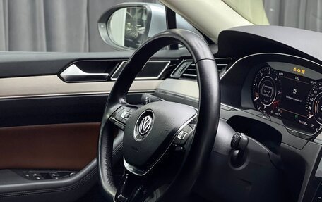 Volkswagen Passat B8 рестайлинг, 2019 год, 1 899 000 рублей, 12 фотография