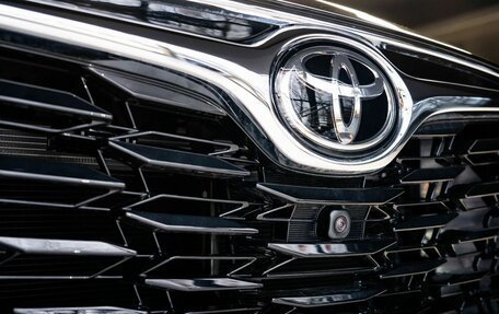 Toyota Highlander, 2025 год, 5 690 000 рублей, 5 фотография