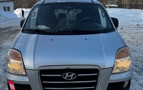 Hyundai Starex I рестайлинг, 2007 год, 800 000 рублей, 1 фотография