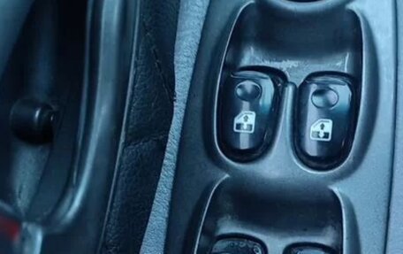 Hyundai Accent II, 2006 год, 11 фотография