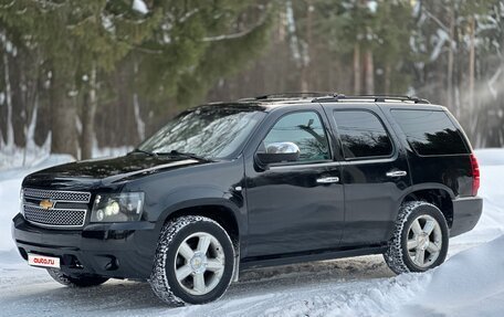 Chevrolet Tahoe III, 2012 год, 2 149 000 рублей, 2 фотография