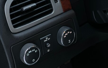 Chevrolet Tahoe III, 2012 год, 2 149 000 рублей, 21 фотография