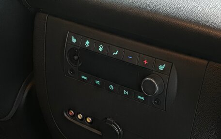 Chevrolet Tahoe III, 2012 год, 2 149 000 рублей, 25 фотография