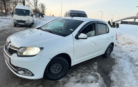 Renault Logan II, 2018 год, 849 000 рублей, 2 фотография