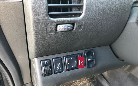 Nissan Navara (Frontier), 2012 год, 2 450 000 рублей, 12 фотография