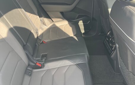 Volkswagen Touareg III, 2019 год, 5 300 000 рублей, 15 фотография