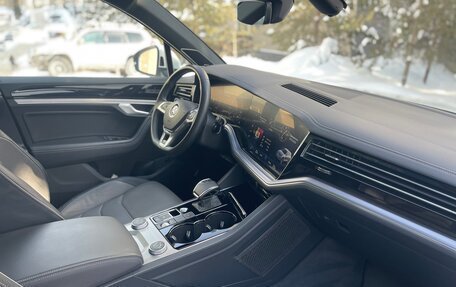 Volkswagen Touareg III, 2019 год, 5 300 000 рублей, 11 фотография