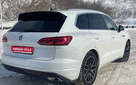 Volkswagen Touareg III, 2019 год, 5 300 000 рублей, 5 фотография