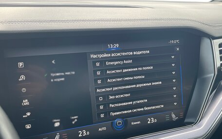 Volkswagen Touareg III, 2019 год, 5 300 000 рублей, 17 фотография