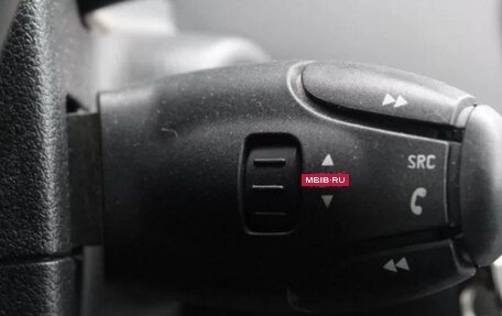 Peugeot 408 I рестайлинг, 2013 год, 700 000 рублей, 4 фотография