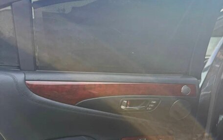 Lexus LS IV, 2006 год, 1 050 000 рублей, 10 фотография