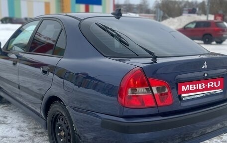 Mitsubishi Carisma I, 2002 год, 250 000 рублей, 3 фотография