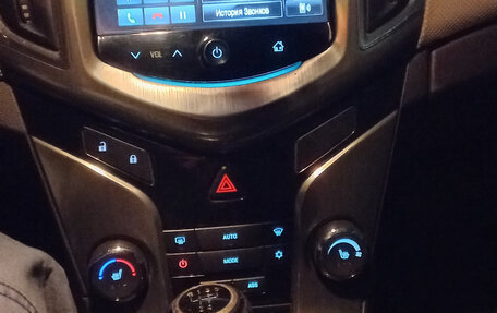 Chevrolet Cruze II, 2014 год, 1 100 000 рублей, 9 фотография