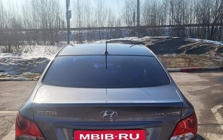 Hyundai Solaris II рестайлинг, 2013 год, 700 000 рублей, 5 фотография