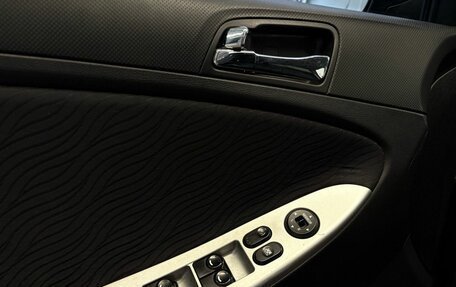 Hyundai Solaris II рестайлинг, 2011 год, 719 900 рублей, 13 фотография