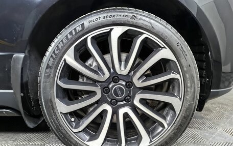 Land Rover Range Rover IV рестайлинг, 2017 год, 5 800 000 рублей, 9 фотография