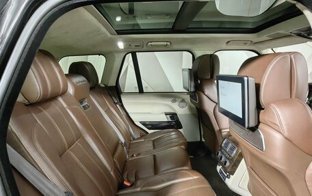 Land Rover Range Rover IV рестайлинг, 2017 год, 5 800 000 рублей, 16 фотография