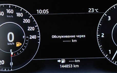 Land Rover Range Rover IV рестайлинг, 2017 год, 5 800 000 рублей, 18 фотография