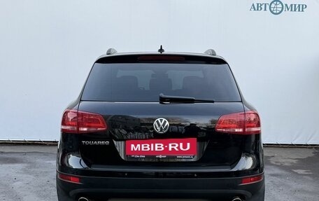 Volkswagen Touareg III, 2013 год, 2 385 000 рублей, 6 фотография