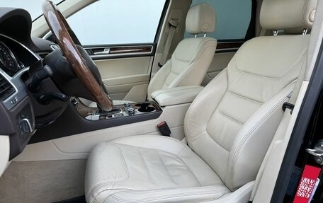 Volkswagen Touareg III, 2013 год, 2 385 000 рублей, 10 фотография