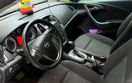 Opel Astra J, 2014 год, 1 250 000 рублей, 3 фотография