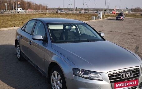 Audi A4, 2011 год, 830 000 рублей, 2 фотография