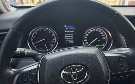 Toyota Camry, 2021 год, 3 185 000 рублей, 14 фотография