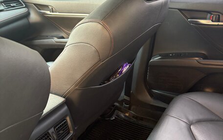 Toyota Camry, 2021 год, 3 185 000 рублей, 19 фотография