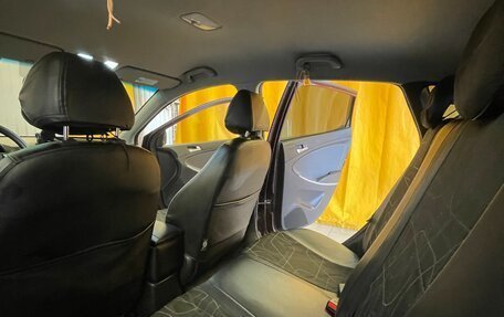 Hyundai Solaris II рестайлинг, 2014 год, 950 000 рублей, 25 фотография