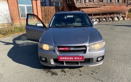 Nissan Avenir II, 2002 год, 330 000 рублей, 1 фотография