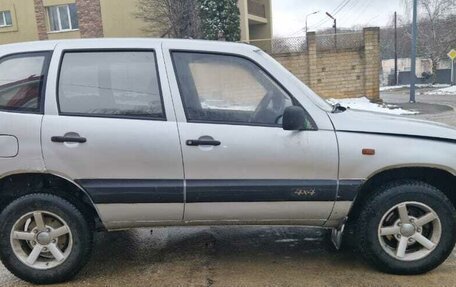 Chevrolet Niva I рестайлинг, 2005 год, 450 000 рублей, 15 фотография