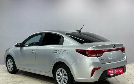 KIA Rio IV, 2018 год, 960 000 рублей, 5 фотография