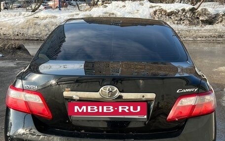 Toyota Camry, 2011 год, 1 170 000 рублей, 2 фотография