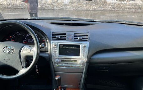 Toyota Camry, 2011 год, 1 170 000 рублей, 6 фотография