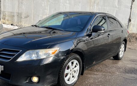 Toyota Camry, 2011 год, 1 170 000 рублей, 3 фотография