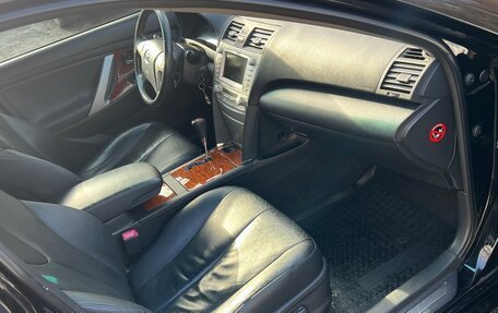 Toyota Camry, 2011 год, 1 170 000 рублей, 21 фотография