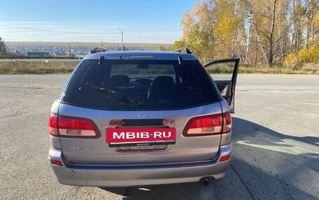 Nissan Avenir II, 2002 год, 330 000 рублей, 3 фотография