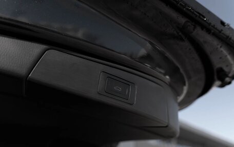 Toyota RAV4, 2025 год, 4 160 000 рублей, 23 фотография