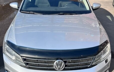 Volkswagen Jetta VI, 2015 год, 970 000 рублей, 1 фотография