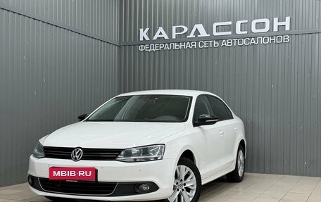 Volkswagen Jetta VI, 2014 год, 1 300 000 рублей, 2 фотография