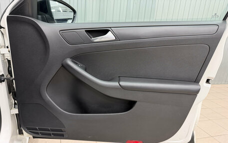 Volkswagen Jetta VI, 2014 год, 1 300 000 рублей, 15 фотография