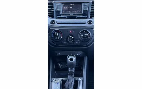 Hyundai Solaris II рестайлинг, 2018 год, 1 249 000 рублей, 15 фотография