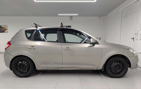 KIA cee'd I рестайлинг, 2010 год, 679 000 рублей, 8 фотография