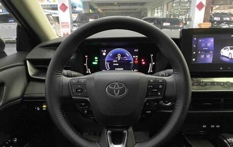 Toyota Camry, 2025 год, 3 935 000 рублей, 8 фотография