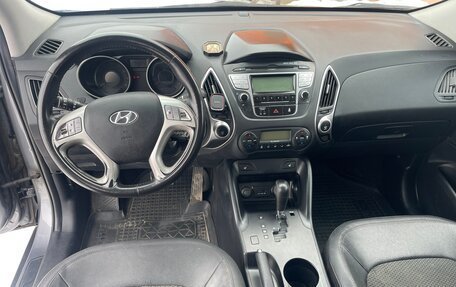 Hyundai ix35 I рестайлинг, 2013 год, 1 275 000 рублей, 4 фотография