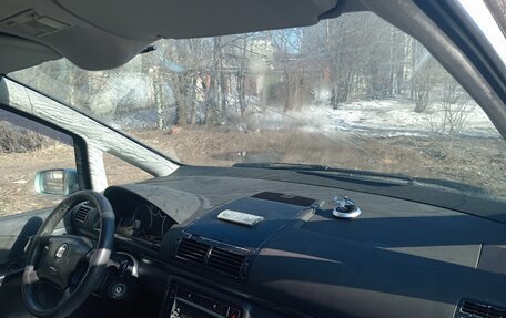 SEAT Alhambra II рестайлинг, 2002 год, 650 000 рублей, 4 фотография