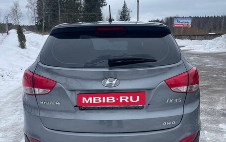 Hyundai ix35 I рестайлинг, 2013 год, 1 275 000 рублей, 2 фотография